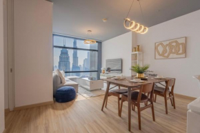 Elegant 1-Bedroom Apartment, Full Burj Khalifa & Downtown Views